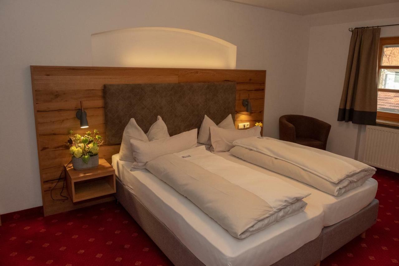 Der Obere Wirt Zum Queri Hotel Andechs Exterior foto